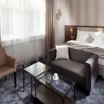 Mamaison Sulekova 4*