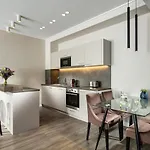 Hotel Mamaison Sulekova 4*