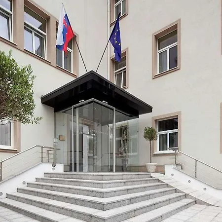 Mamaison Sulekova 4* Μπρατισλάβα