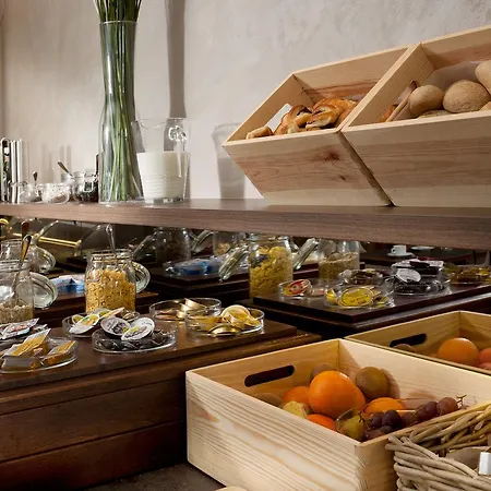 Otel Mamaison Sulekova