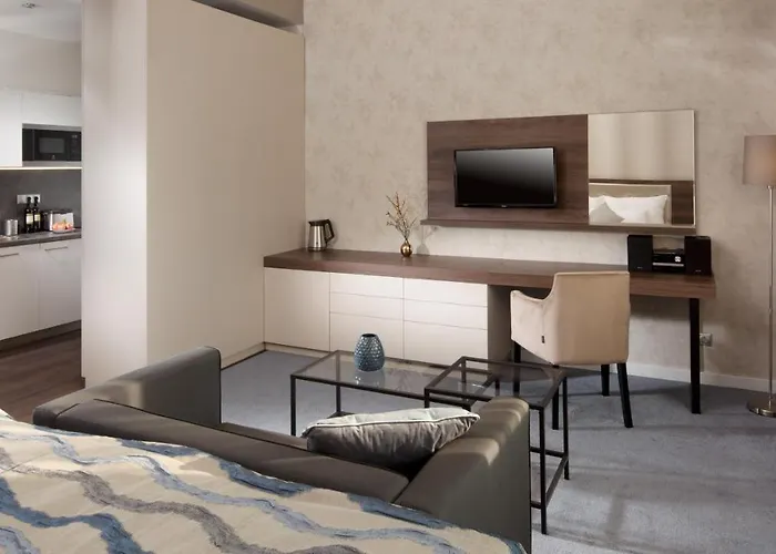 Hotel Mamaison Sulekova 4*