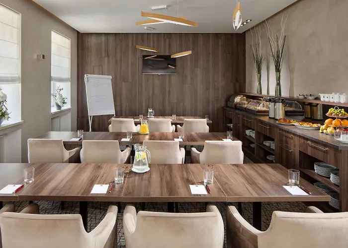 Mamaison Sulekova Hotel 4*