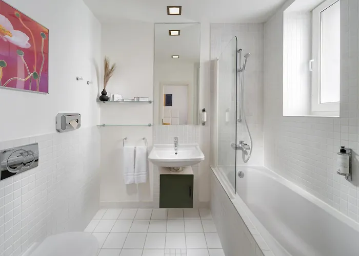 Hotel Mamaison Sulekova 4*