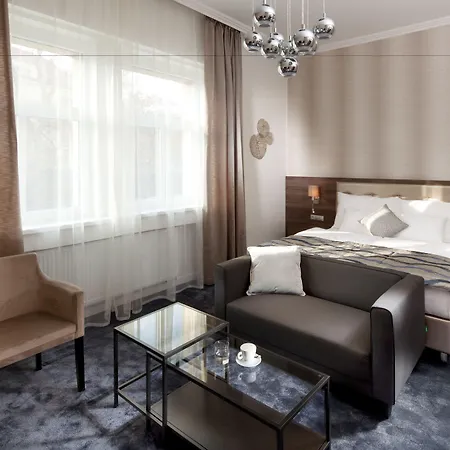 布拉迪斯拉发苏利科夫玛麦森住宿酒店