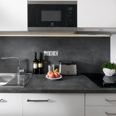 布拉迪斯拉发苏利科夫玛麦森住宿酒店