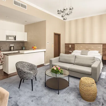 酒店 布拉迪斯拉发苏利科夫玛麦森住宿酒店 4*