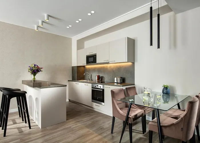 Szálloda Mamaison Sulekova 4*