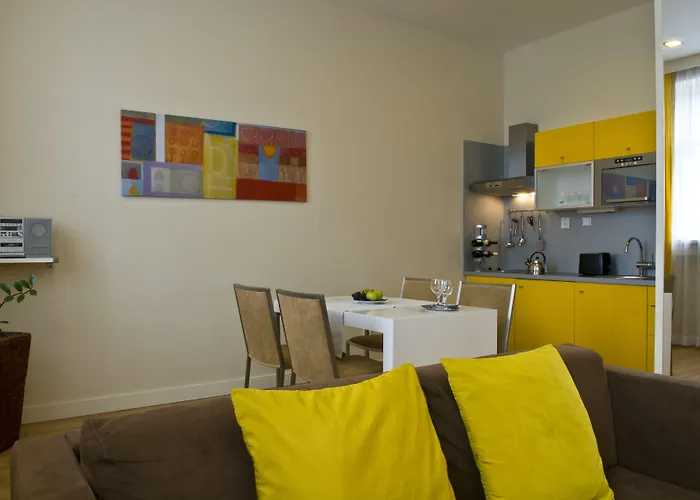 Mamaison Sulekova Szálloda 4*